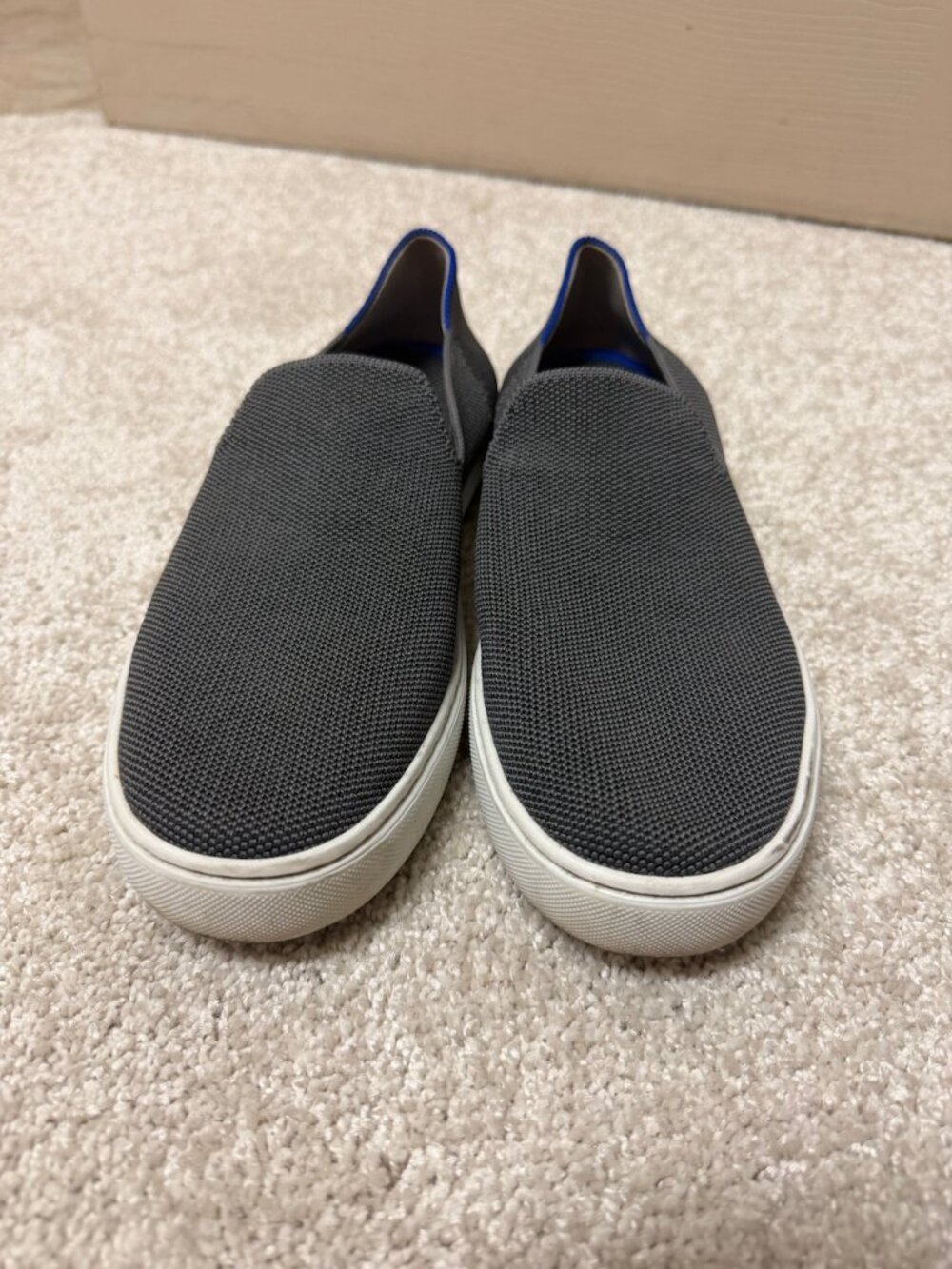 Rothys The Slip On Sneaker Sz 8.5 Gray White Shoes